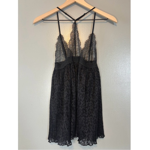 Victoria’s Secret Small Lace Babydoll Sheer Nightie Lingerie Black - Picture 3 of 5